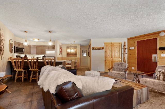 405 Four O'clock Road 15-a photo 16