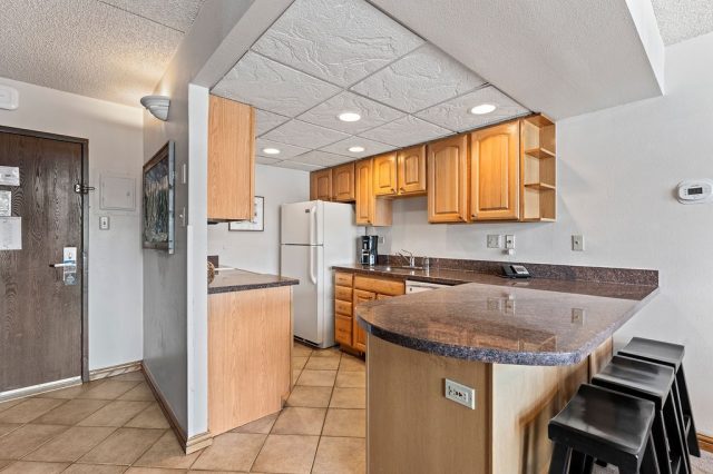 611 Village Road 4170 photo 12