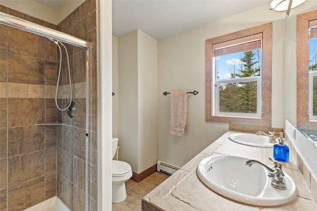 60 Doe Drive photo 14