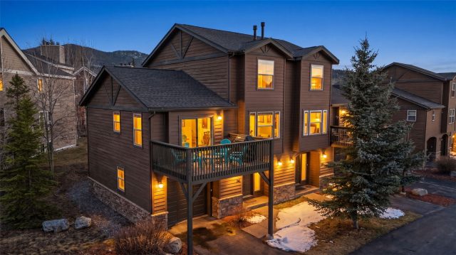 Duplex in Buck Ridge Townhomes, Dillon, CO — photo 1 (MLS S1068267)
