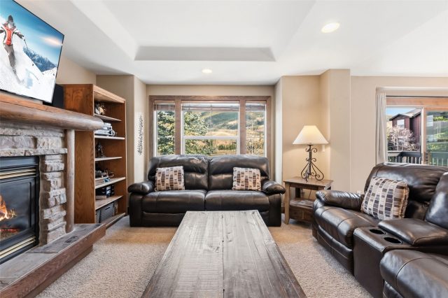 Duplex in Buck Ridge Townhomes, Dillon, CO — photo 3 (MLS S1068267)