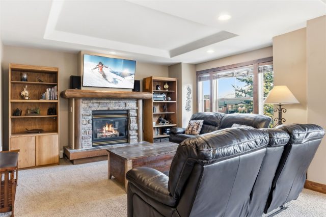 Duplex in Buck Ridge Townhomes, Dillon, CO — photo 4 (MLS S1068267)
