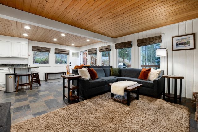 384 Blue Ridge Road photo 10