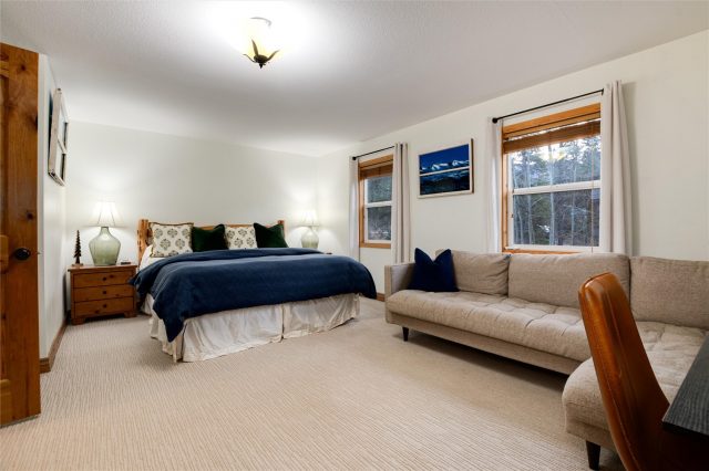 384 Blue Ridge Road photo 17
