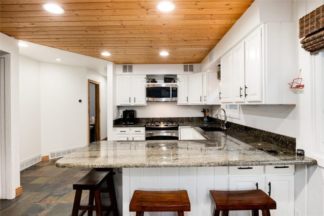 384 Blue Ridge Road photo 7