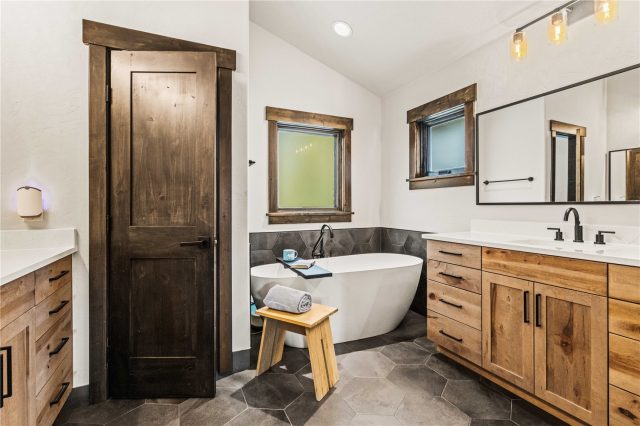 147 Lupine Lane photo 32
