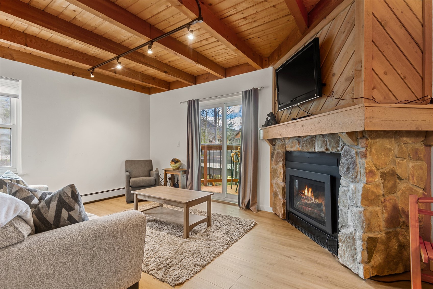 4200 Lodge Pole Circle 108, Wildernest, CO — main photo