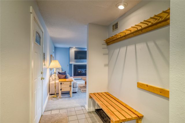 Condo in New Lamartine Condo, Silverthorne — photo 4 Condo in New Lamartine Condo, Silverthorne, CO — photo 4 (MLS S1068285)