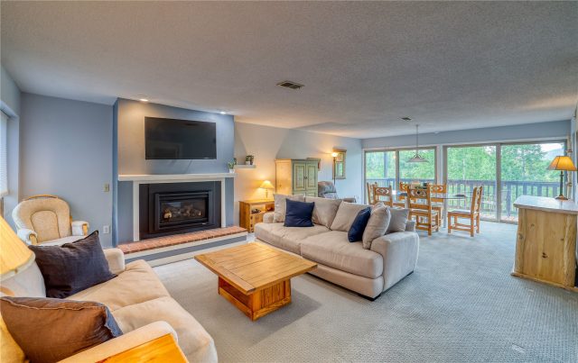 Condo in New Lamartine Condo, Silverthorne — photo 5 Condo in New Lamartine Condo, Silverthorne, CO — photo 5 (MLS S1068285)