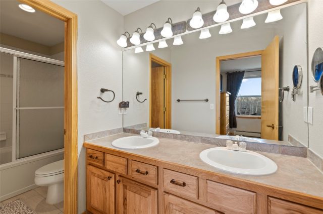 131 Creek Lane 131 photo 23