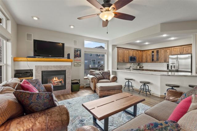 Townhome in Blue River Run Townhomes, Silverthorne — photo 5 Townhome in Blue River Run Townhomes, Silverthorne, CO — photo 5 (MLS S1068287)