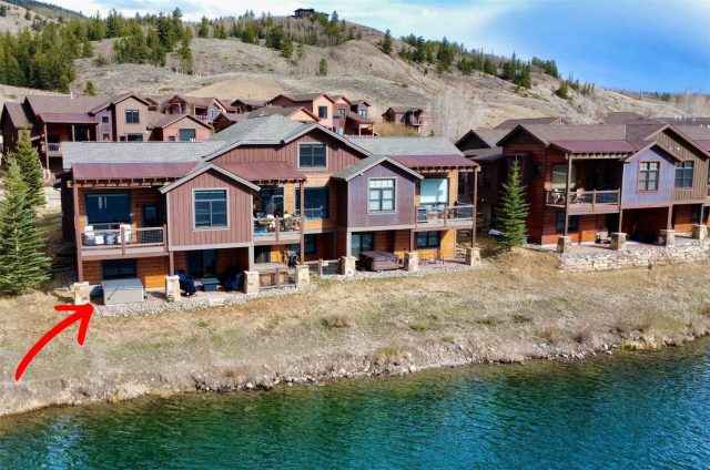 Duplex in Angler Mtn Ranch Lakeside Townhomes, Silverthorne — photo 1 Duplex in Angler Mtn Ranch Lakeside Townhomes, Silverthorne, CO — photo 1 (MLS S1068291)