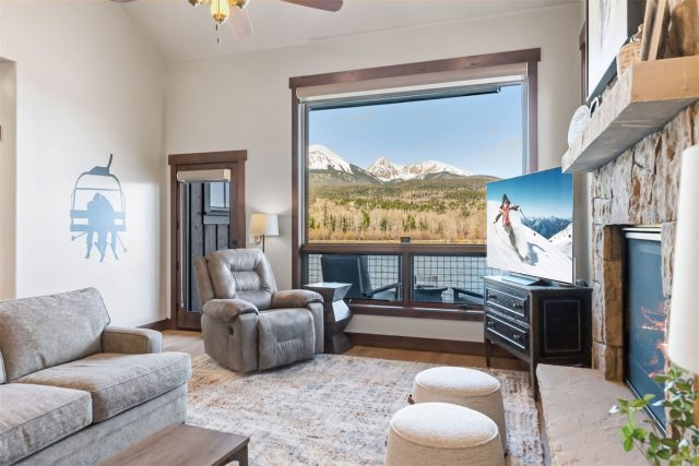 Duplex in Angler Mtn Ranch Lakeside Townhomes, Silverthorne — photo 4 Duplex in Angler Mtn Ranch Lakeside Townhomes, Silverthorne, CO — photo 4 (MLS S1068291)