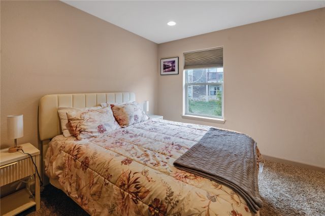 140 Wildernest Court 202 photo 14