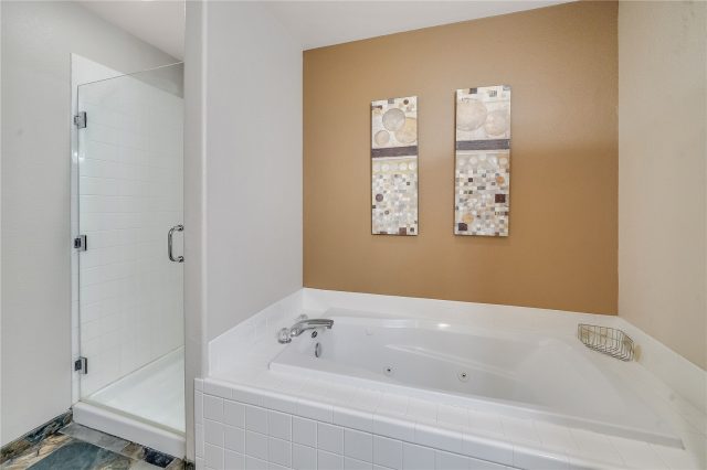 140 Wildernest Court 202 photo 19