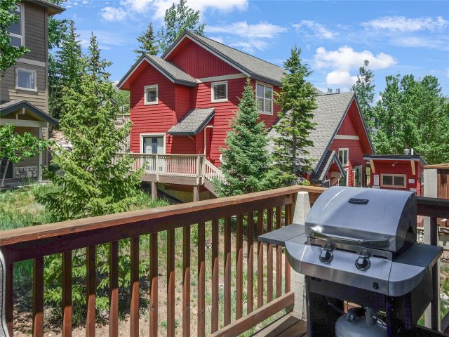 140 Wildernest Court 202 photo 21