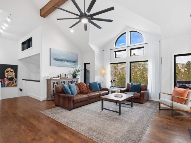 Home in Eagles Nest Sub, Silverthorne, CO — photo 2 (MLS S1068297)