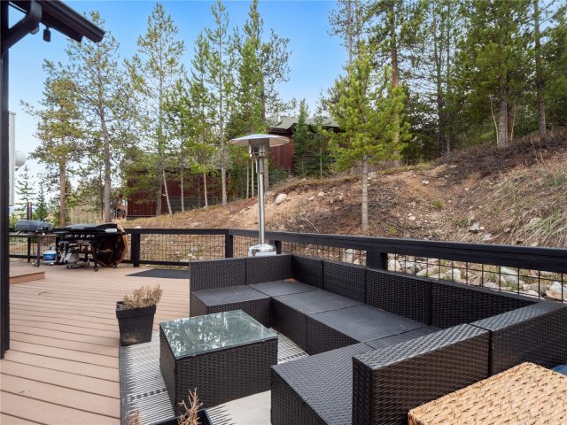 1799 Falcon Drive photo 32