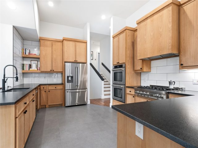 1799 Falcon Drive photo 9