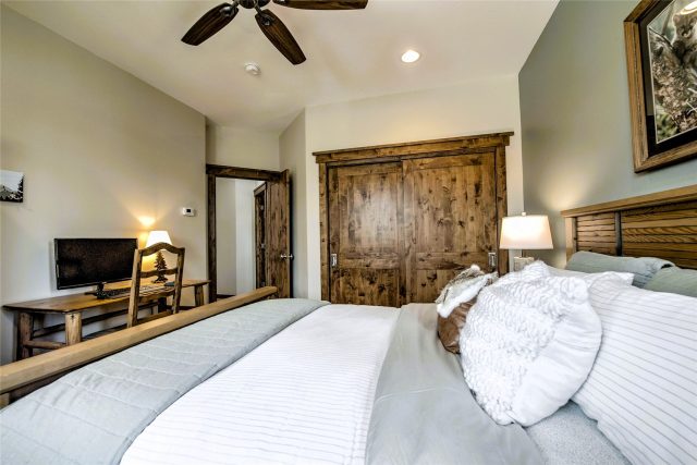 120 Gingerquill Court photo 28