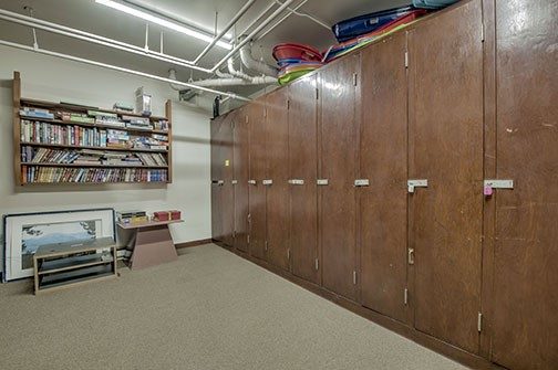 317 W La Bonte Street 107 photo 31