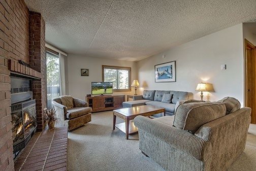 Condo in Spinnaker At Lake Dillon Condo, Dillon, CO — photo 3 (MLS S1068315)