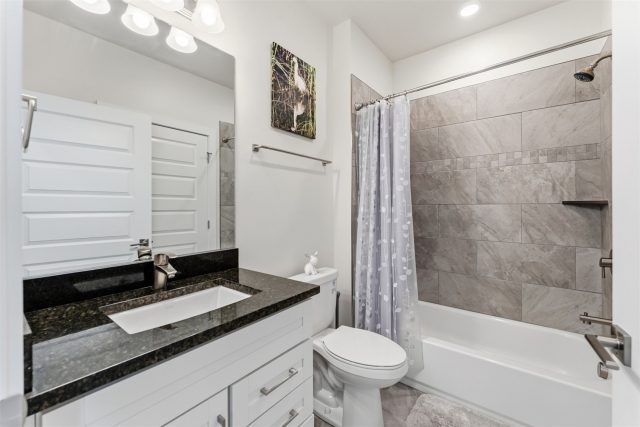 75 Clearwater Way 206 photo 25