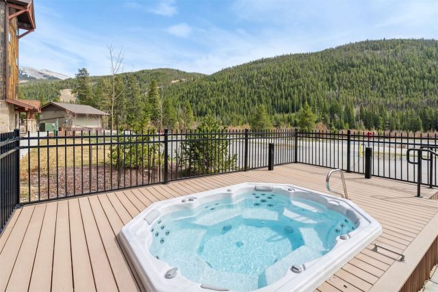 75 Clearwater Way 206 photo 34