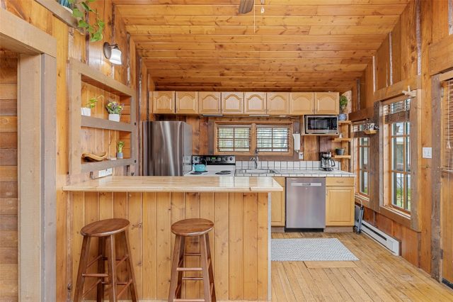 148 Green Mountain Avenue photo 11