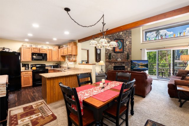 Condo in Buffalo Ridge/village Condo, Silverthorne, CO — photo 3 (MLS S1068324)
