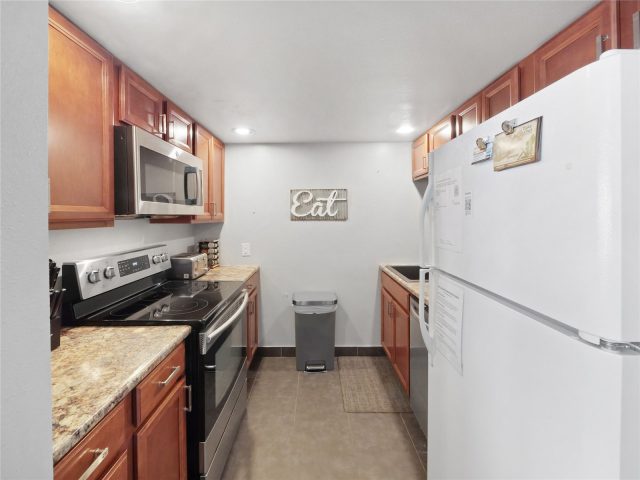 800 Copper Road 309 photo 14