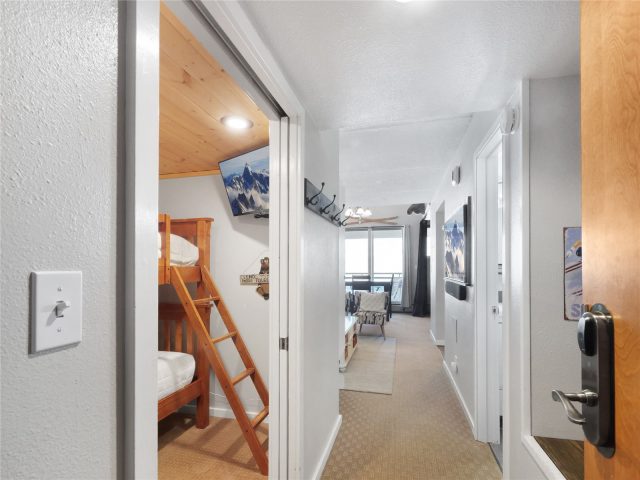 800 Copper Road 309 photo 20