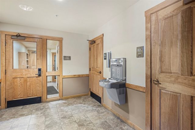 150 Dercum Square 8502 photo 39