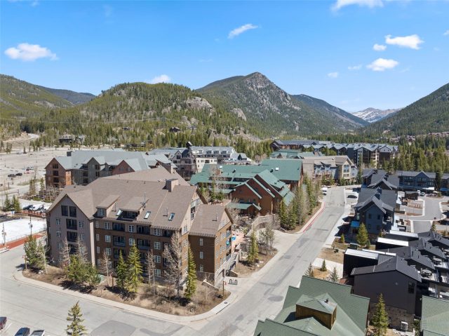 150 Dercum Square 8502 photo 42