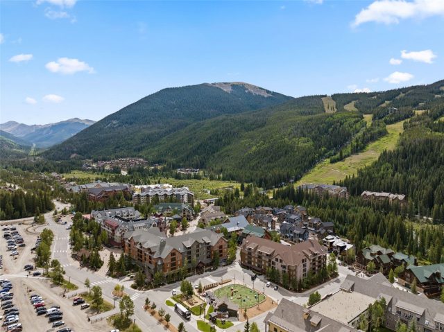 150 Dercum Square 8502 photo 45