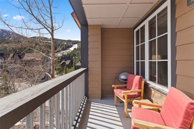 150 Dercum Square 8502 photo 8
