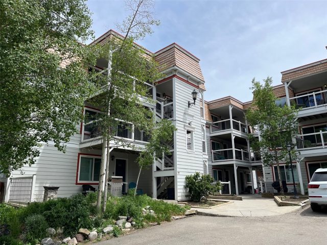 412 S Main Street 2b3 photo 17