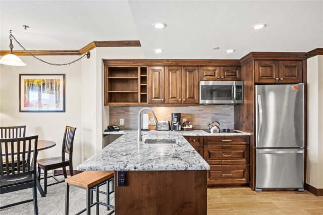 640 Village Road 4625 photo 14