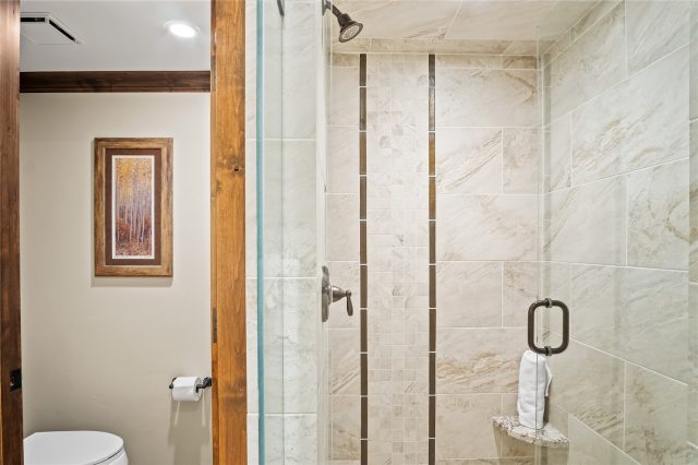 640 Village Road 4625 photo 26
