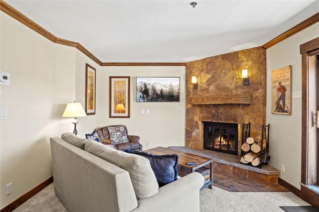 Condo in Beaver Run Condo, Breckenridge, CO — photo 3 (MLS S1068348)
