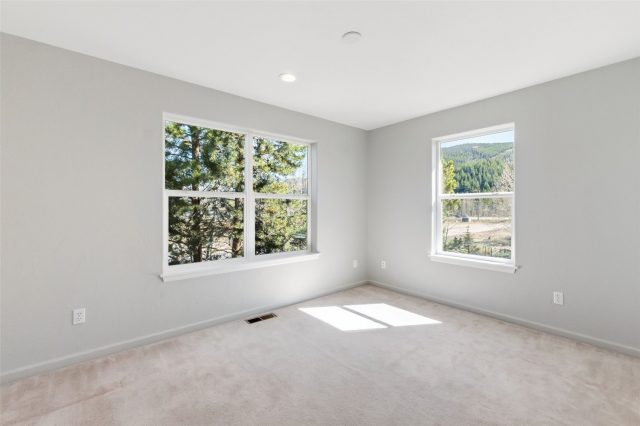 87 Audrey Circle photo 18