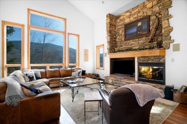 Duplex in Eagles Nest Sub, Silverthorne, CO — photo 6 (MLS S1068371)