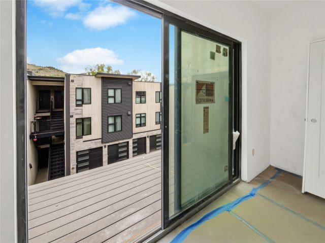 740 Blue River Parkway E11 photo 24