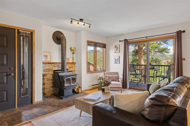 Condo in Tyra Summit Condo, Breckenridge, CO — photo 5 (MLS S1068380)