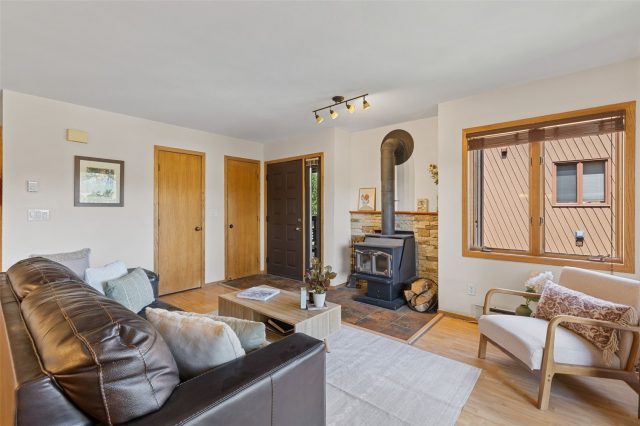 875 Four O Clock Road D3 photo 8