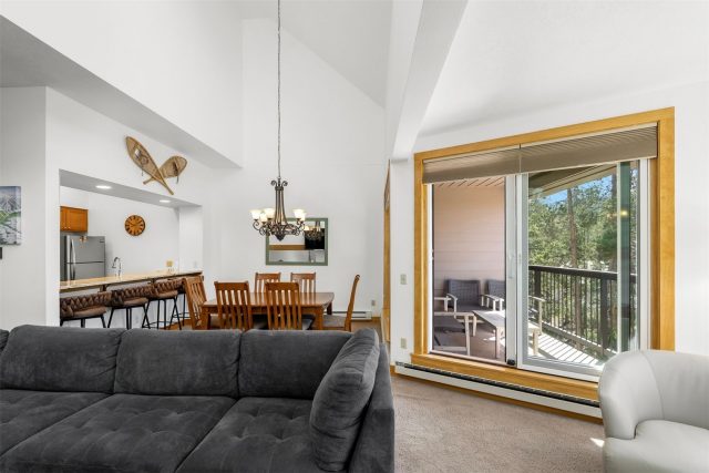 240 Tennis Club Road 1665 photo 14