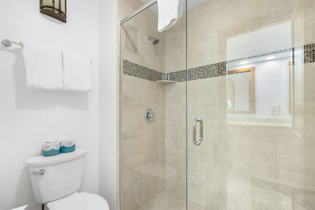 240 Tennis Club Road 1665 photo 20
