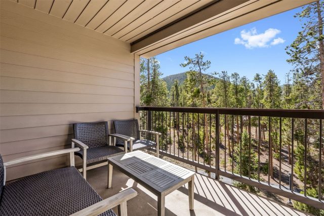 240 Tennis Club Road 1665 photo 21