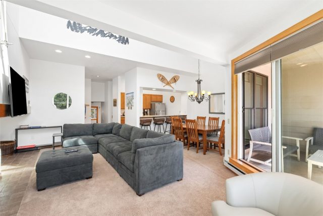 240 Tennis Club Road 1665 photo 7
