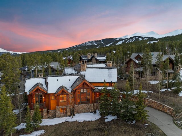 Home in Timber Trail Sub, Breckenridge, CO — photo 3 (MLS S1068410)